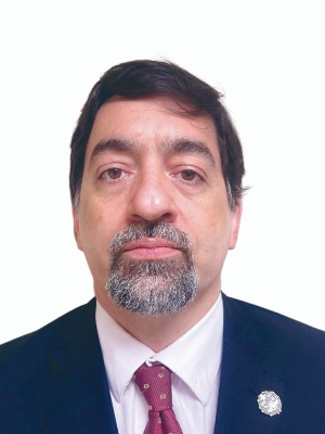 MAURO QUIÑONES PECA